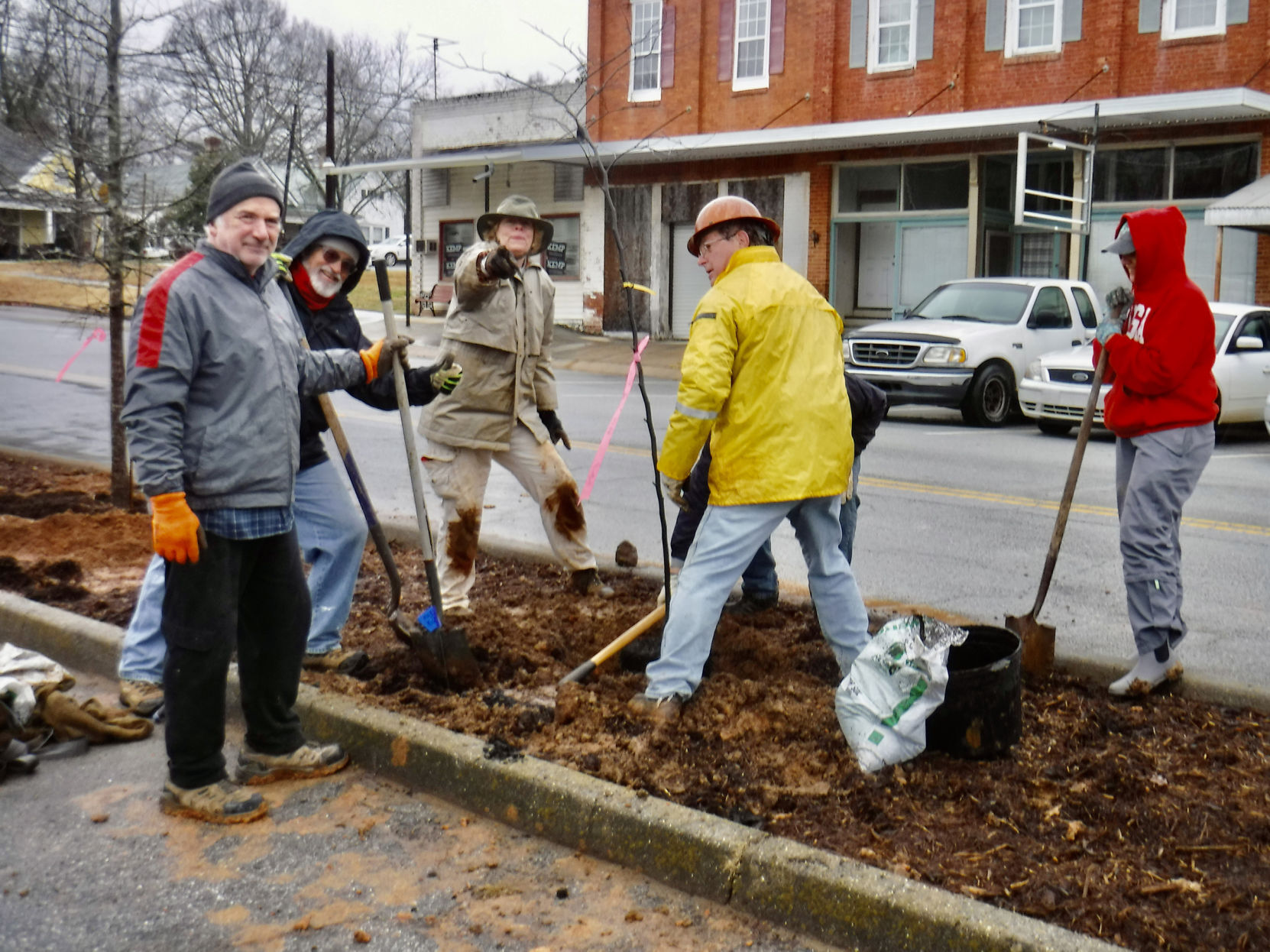 Honey Pond Garden Club of Comer plants 13 trees downtown